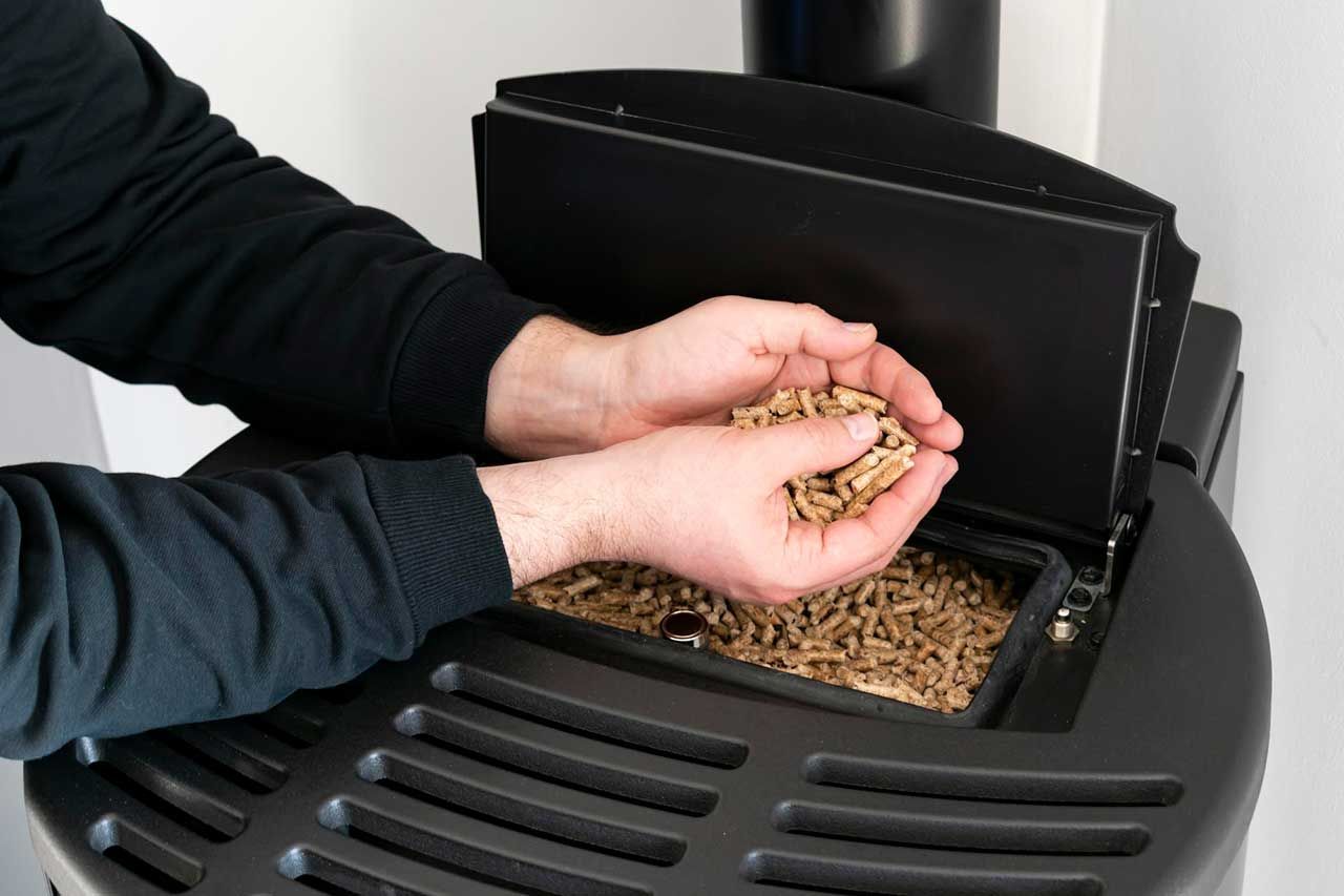 Alimentation du poêle en granulés