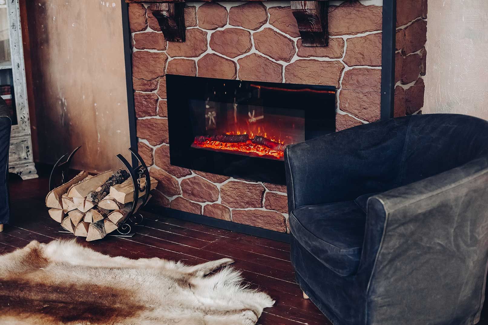 Meuble pour stocker les bûches du poêle à bois